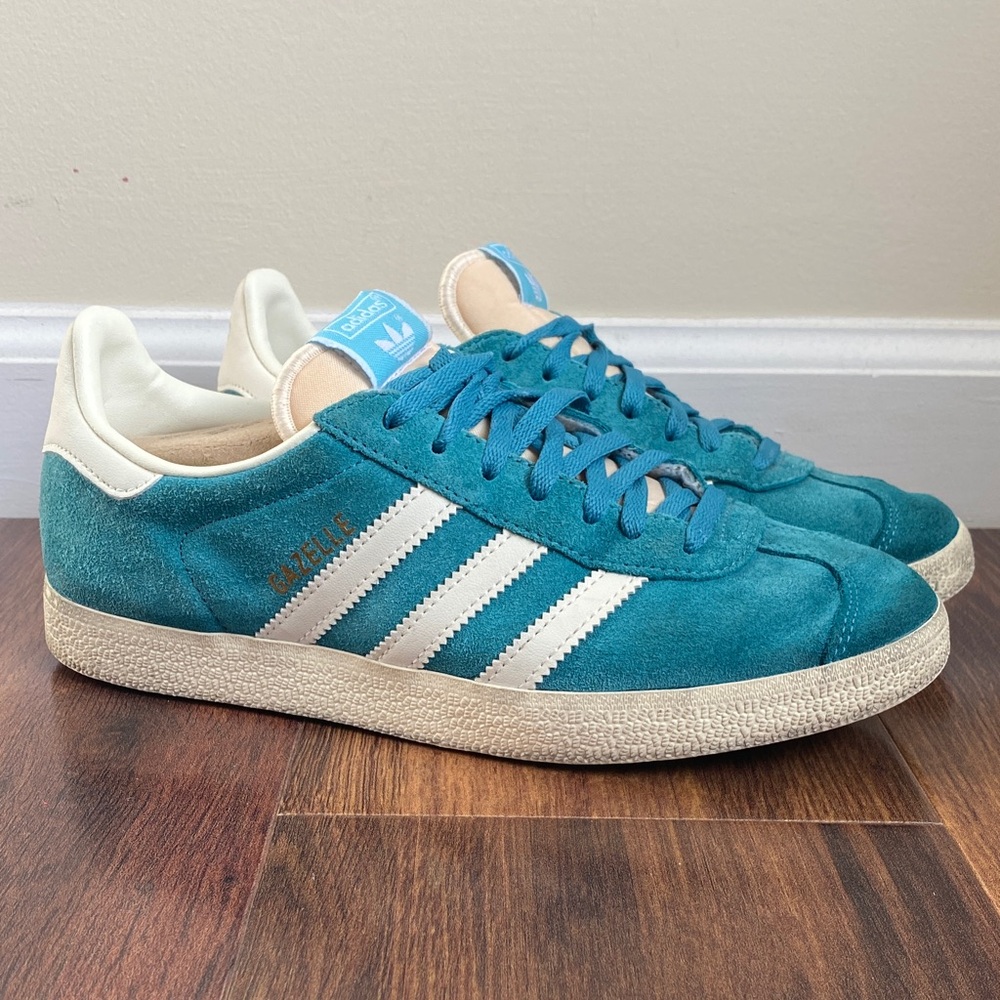 Adidas Gazelle Suede Low Indoor Soccer Sneakers Teal M6/W7.5
